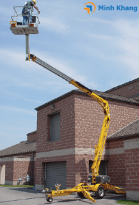 Xe nâng người dạng chân nhện Falcon